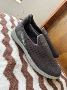 women's shoe