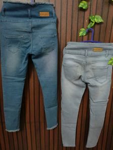 Distressed High-Waist Jeans (Pair)