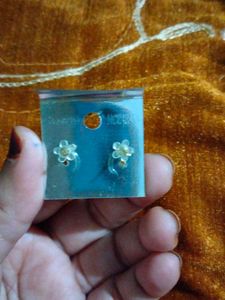 Sparkling Fashion Earrings