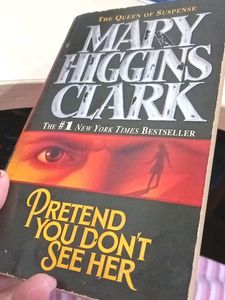 Mary Higgins Clark - Pretend You Don't See Her