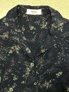 Chic Floral Print Button-Up Shirt