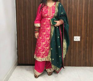 Pink &amp; Gold Embroidered Kurta Set