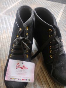 Black Ankle Boots