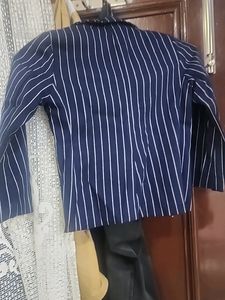 Coat Pent For Boys Size 4 To 5 Yrs Old