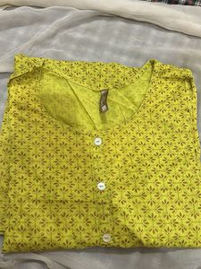 green kurta
