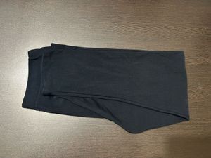 Comfortable navy blue jeggings