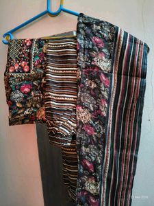 Beautiful Floral print Kurta set