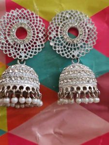 Free Shipping 2 Set Of Earrings