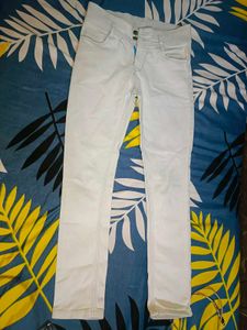 Light Wash Slim Fit Jeans