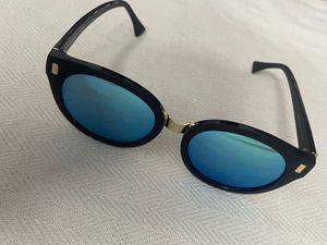 Stylish Blue Mirror Sunglasses
