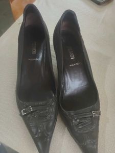 Fendi Black Leather Heels