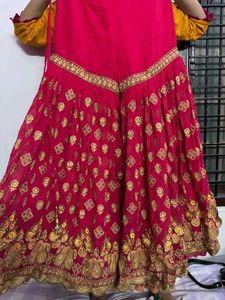 Stunning Pink &amp; Gold Embroidered Lehenga Choli