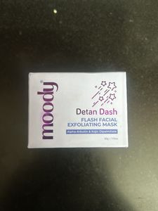 Moody Detan Dash Facial Exfoliating Mask