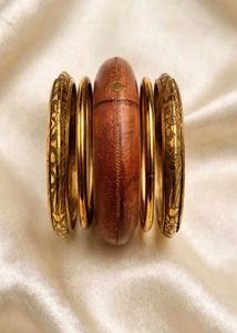 🆕Unique Wooden & Gold Bangles Set