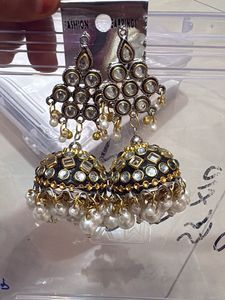 Elegant Jhumka Earrings with Pearls