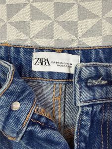 Distressed Wide Leg Jeans