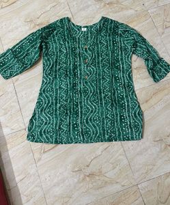 Set of 3 Cotton Bandhani Print Short kurti