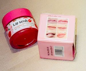 "Crazy Girl Lip Scrub" in strawberry flavor