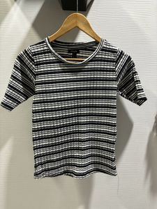 Lining Tshirt