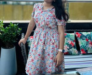 Floral Print Smocked Waist Dress