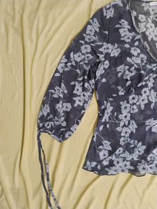 Y2K Sheer Floral Sleeve Top