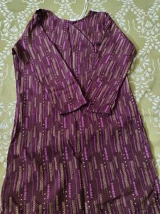 Maroon Printed Kurta with White Neckline