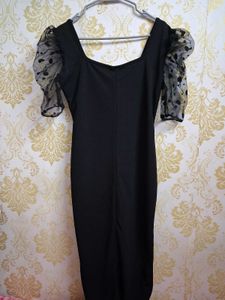💣 Elegant Black Puff Sleeve Dress
