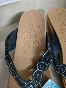Skechers Sparkling Wedge Flip-Flops....