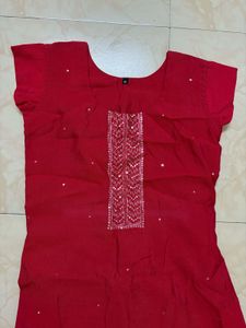 Elegant Red Embroidered Kurta