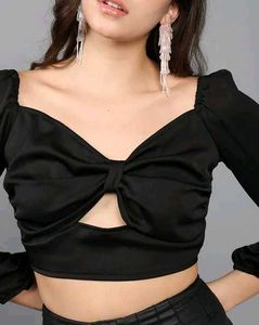 Chic Black Cut-Out Bow Crop Top