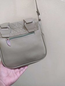Stylish 💚green Crossbody Bag