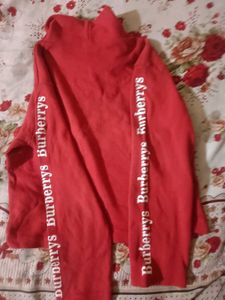 Burberrys Red Turtleneck Top🍒