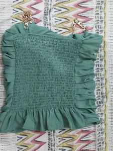 Chic Ruched Top with Chain Detail