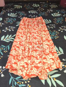 Flowy Floral Print Maxi Skirt