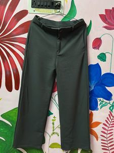 Stylish Wide-Leg Trousers