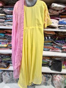 Yellow one pc with Pink Dupatta 2pc