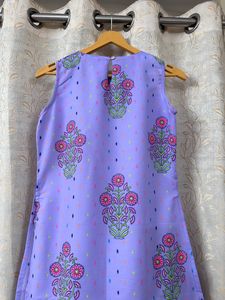 Women Mauve Printed Layered Kurta