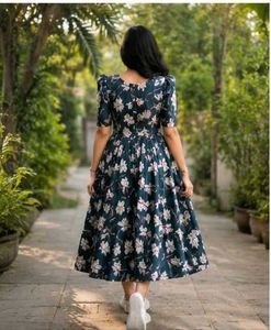 Beautiful Floral Print Midi Dress_All size availab