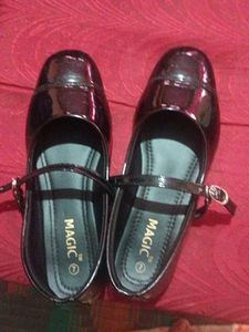 Girls' Black Patent Mary Janes