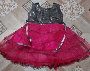 Girls Frock Size-18