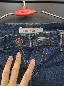 Price dropped!! Branded cute blue jean skirt.