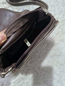 Chic Striped Crossbody Bag