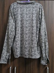 Chic Animal Print Blouse