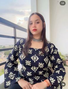 Black Floral Print Kurta Top