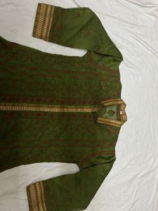 Elegant Green Embroidered Kurta
