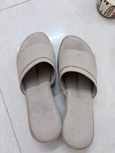 Stylish Women's Slip-On Sandals