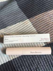Rare Beauty Mascara - Black