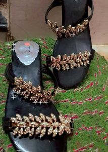 Rhinestone Low Heel Sandals😻