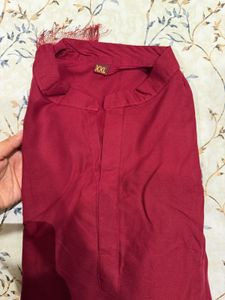 maroon kurta.