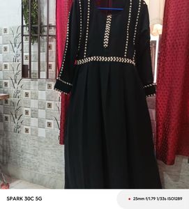 Elegant Black ethnic gown (burqa)